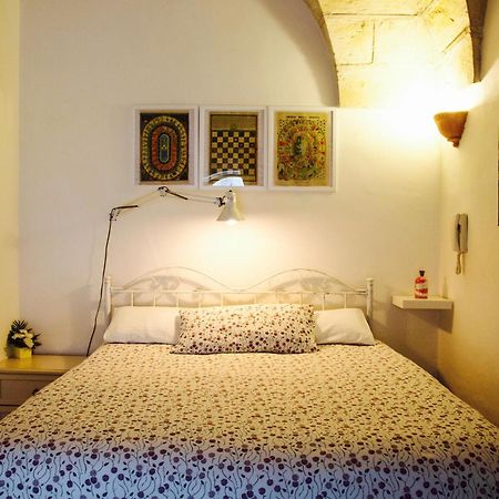 Antiche Volte B&B Lecce Exterior photo