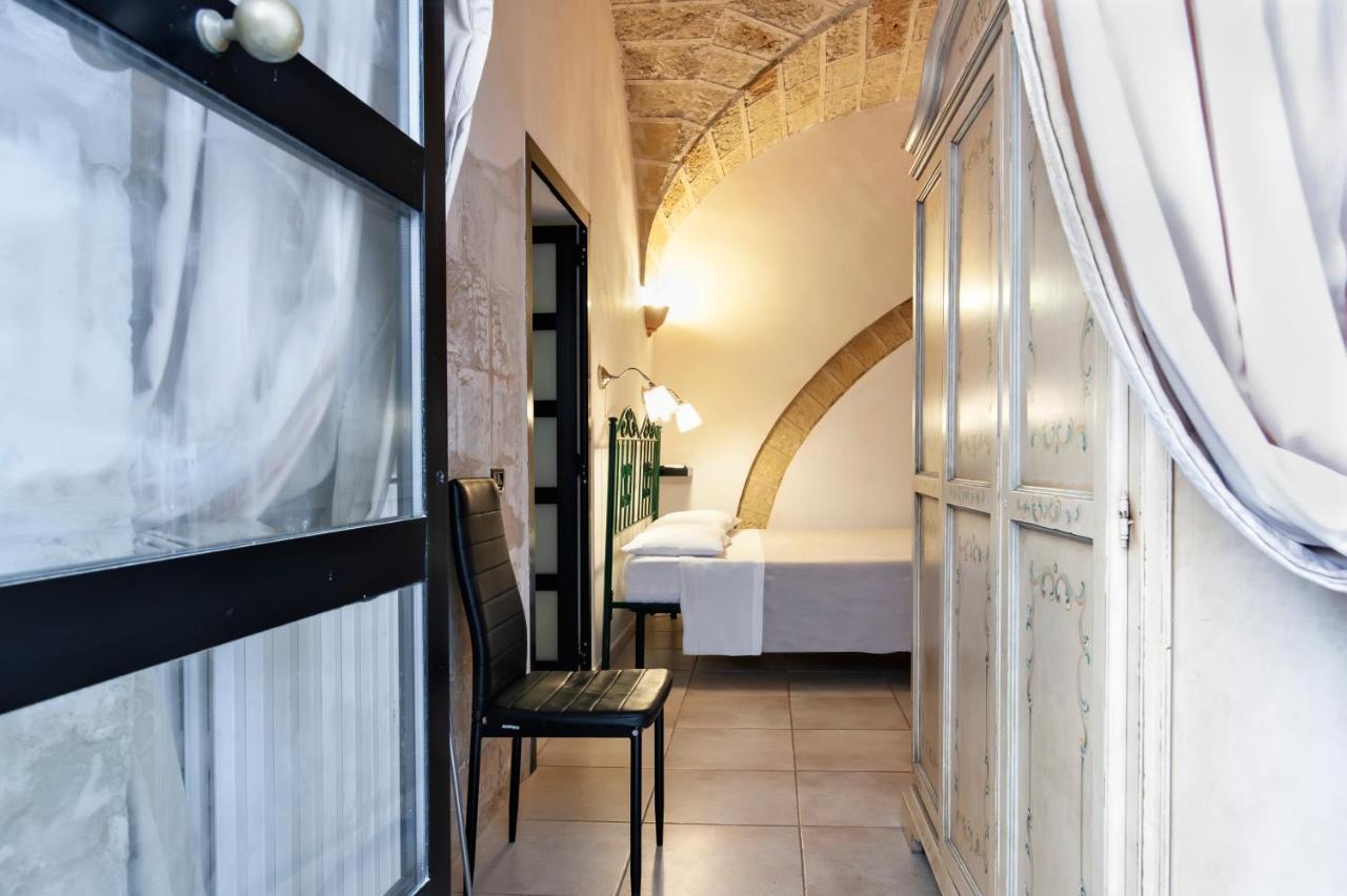 Antiche Volte B&B Lecce Exterior photo